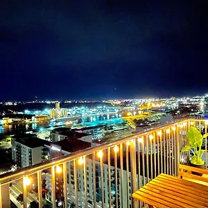  Apartment Breathtaking Penthouse Views Of Downtown United States