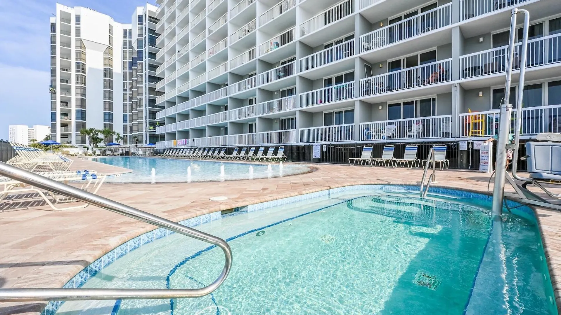 Apartment Pelican Beach Resort By Panhandle Getaways Destin